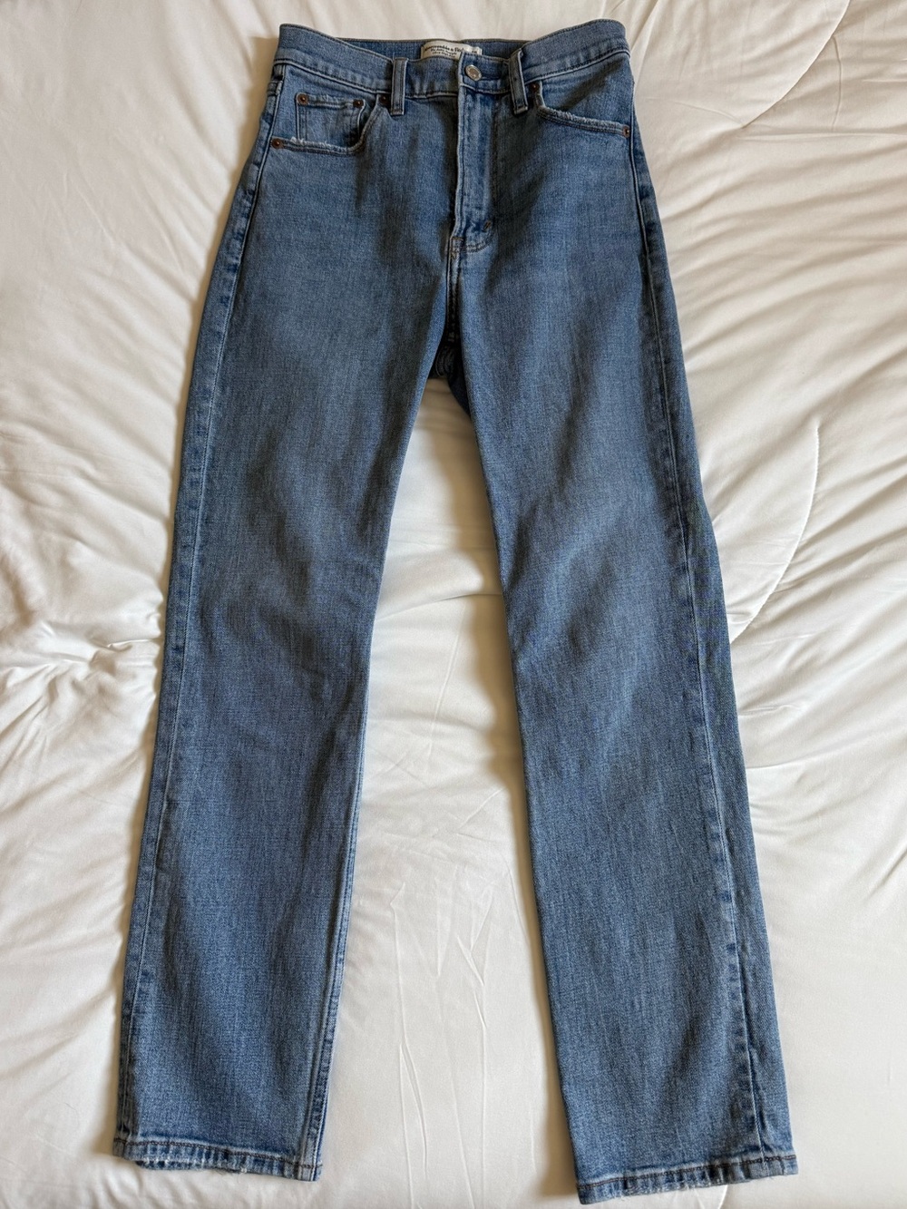 Abercrombie & Fitch Ankle Straight Ultra High Rise Jeans Size 25/0